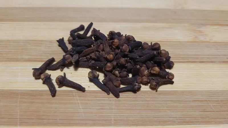 Cloves